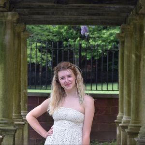 Meet your Posher, Isabel